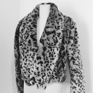 Soft Leopard Print Faux Fur Cropped Jacket